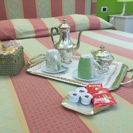 Il Colonnato Bed & Breakfast Rome Bagian luar foto