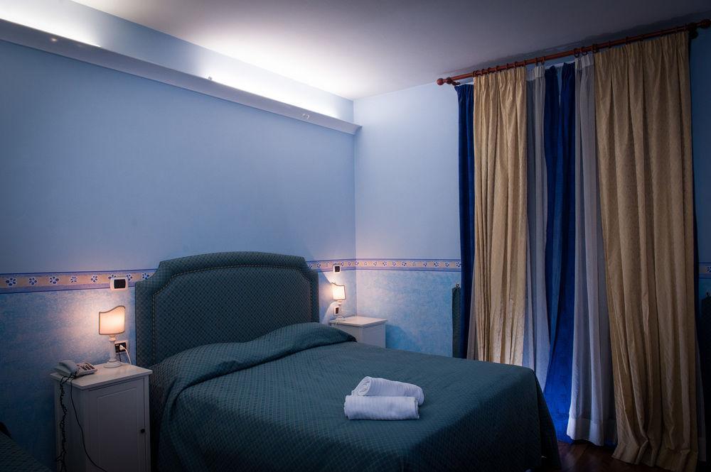 Il Colonnato Bed & Breakfast Rome Bagian luar foto