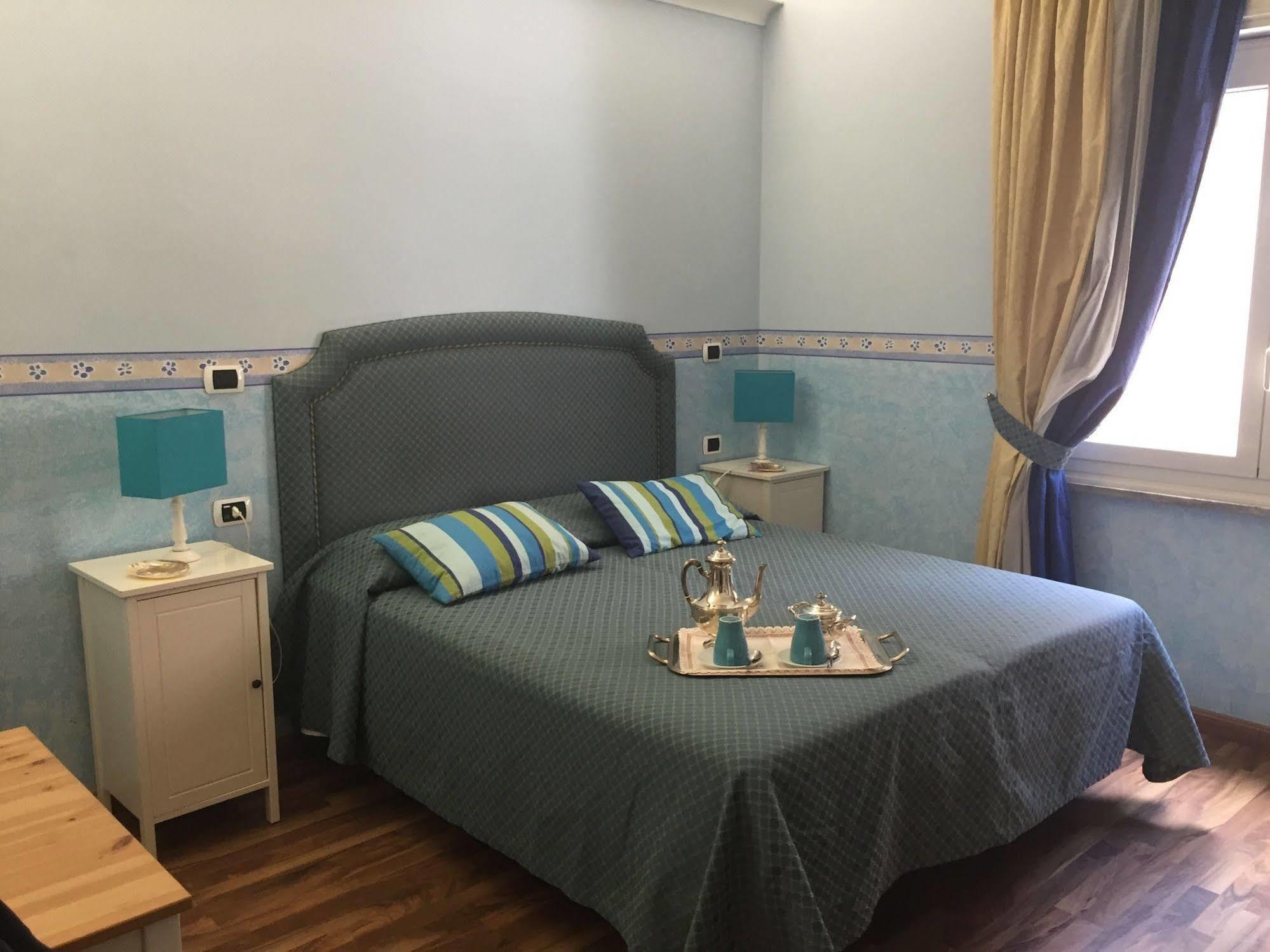 Il Colonnato Bed & Breakfast Rome Bagian luar foto