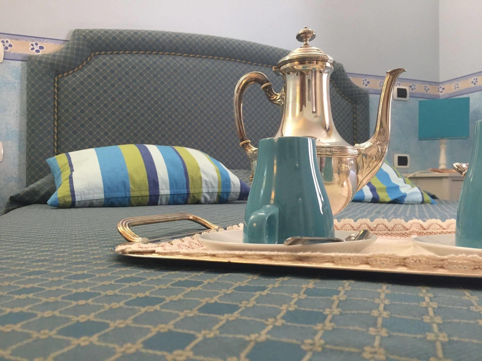 Il Colonnato Bed & Breakfast Rome Bagian luar foto
