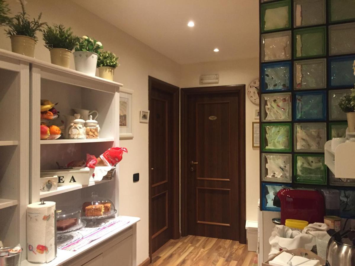 Il Colonnato Bed & Breakfast Rome Bagian luar foto
